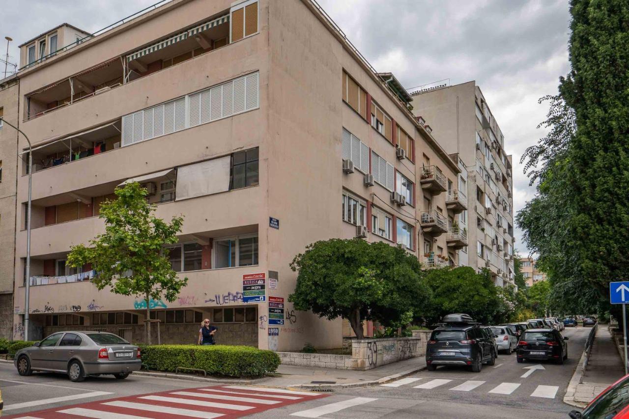 Brnistra Suites Split Bagian luar foto